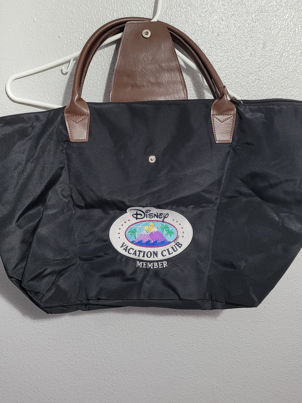 Disney Black Tote with Brown Handles and Vacation Club Patch